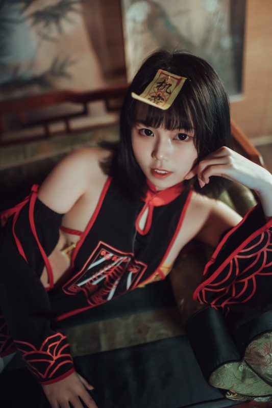 七月喵子 - 小僵尸（179M）