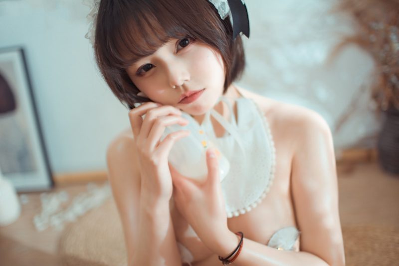 七月喵子 - 巨婴(240M)