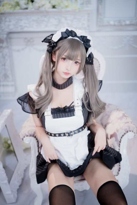 神楽坂真冬 -  妄想女仆 [75P+2V-465MB]-百宝袋